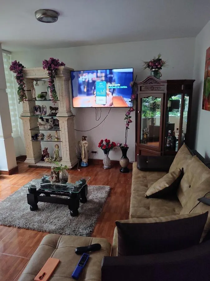 Noras Homestay Laureles Medellín