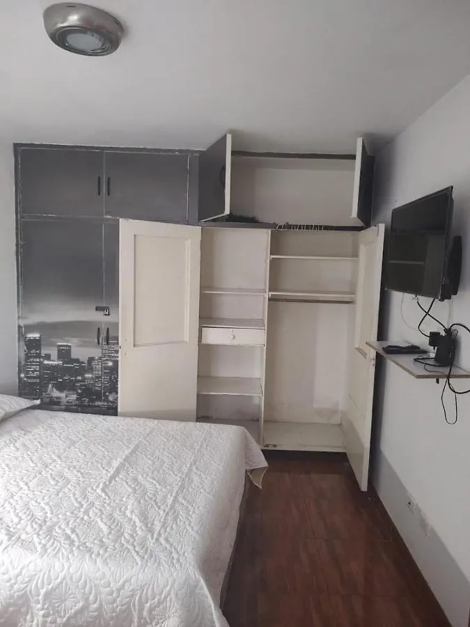 Noras Homestay Laureles Medellín
