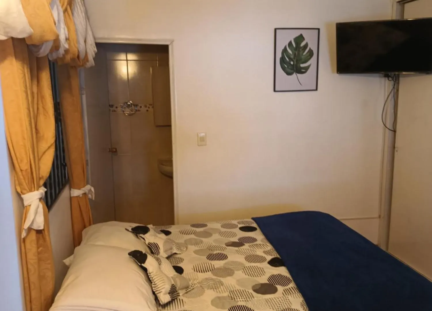 Noras Homestay Laureles Medellín